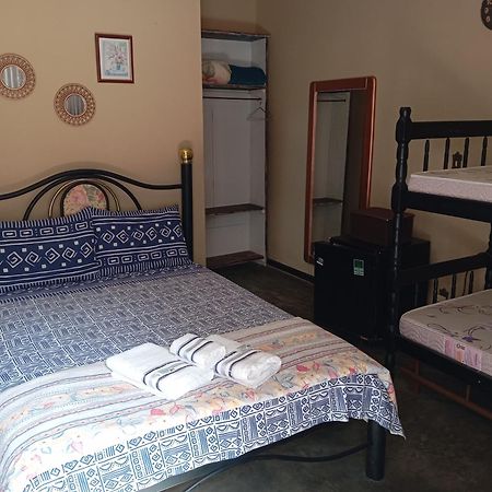 Hostel Limao Doce ノバ・フリブルゴ エクステリア 写真