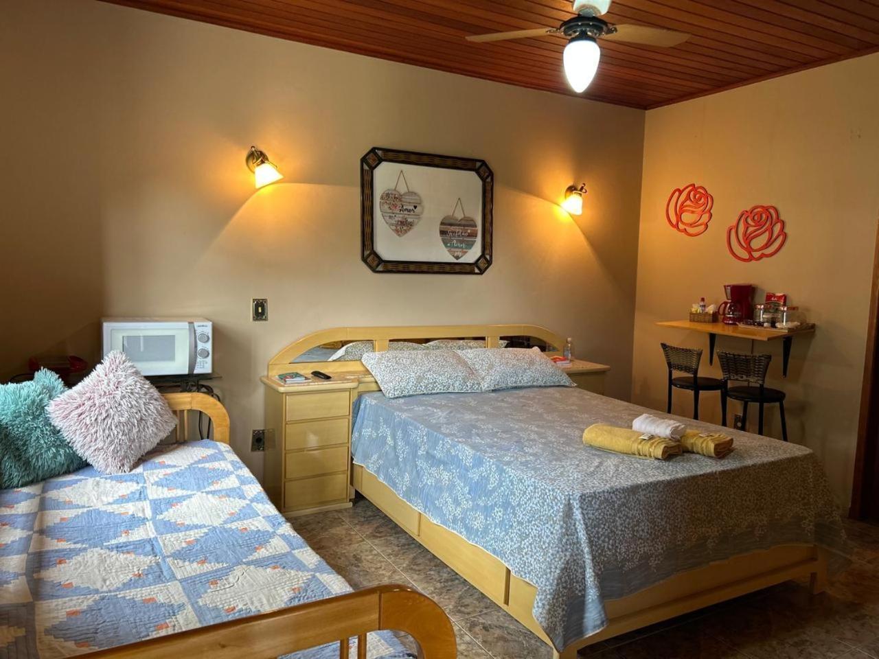 Hostel Limao Doce ノバ・フリブルゴ エクステリア 写真